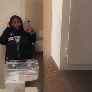 Meet your Posher, Autayvia